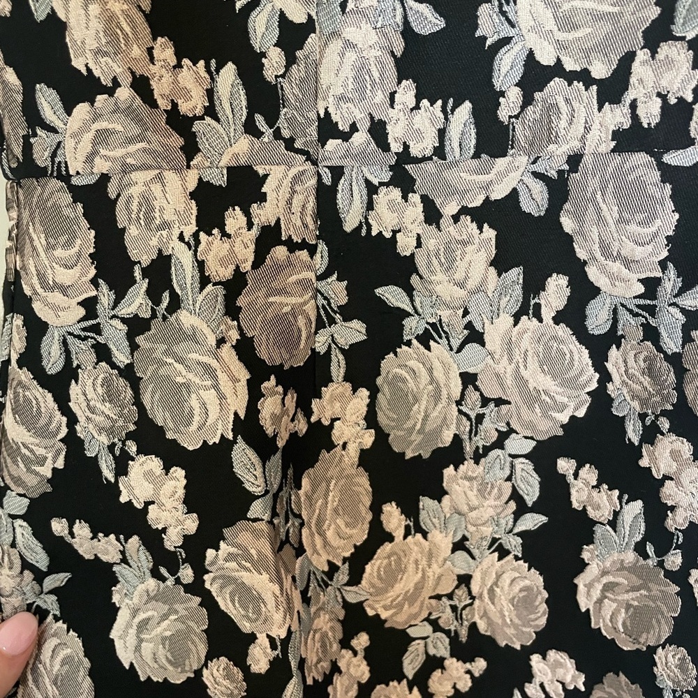SAYLOR Black And Pink Floral Ruffle Shoulder Mini Dress Size Small - Picture 3 of 5